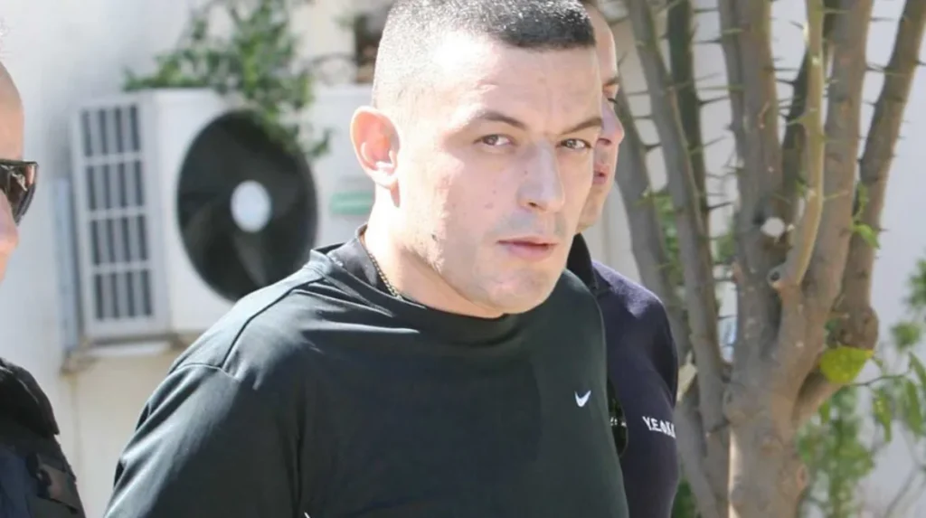 Arratiset Alket Rizai! Doli me leje nga burgu grek, por u përfshi në një konflikt të armatosur